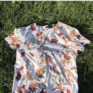 Floral trendy T-shirt